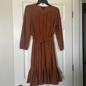 Brown dress